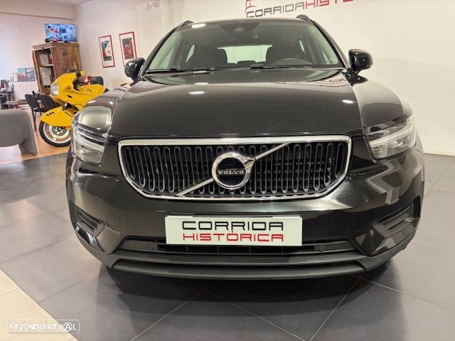 Volvo XC 40 1.5 T2 Plus Dark - 5