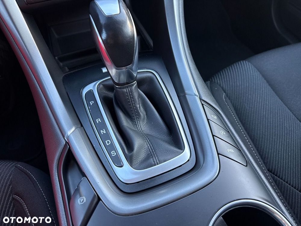 Ford Mondeo - 21