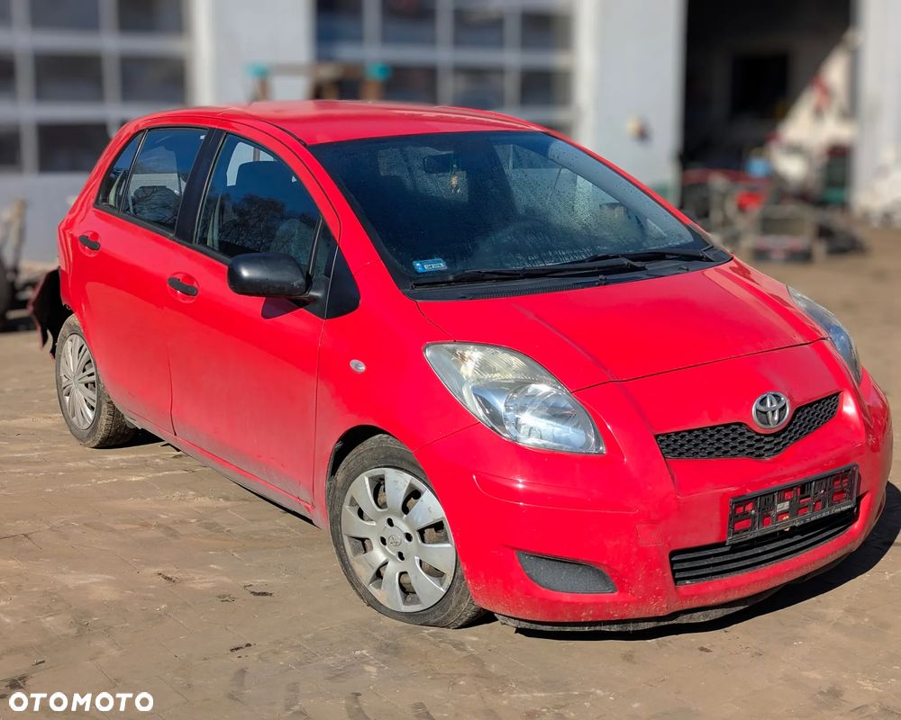 Toyota Yaris 2011  1,4 na części