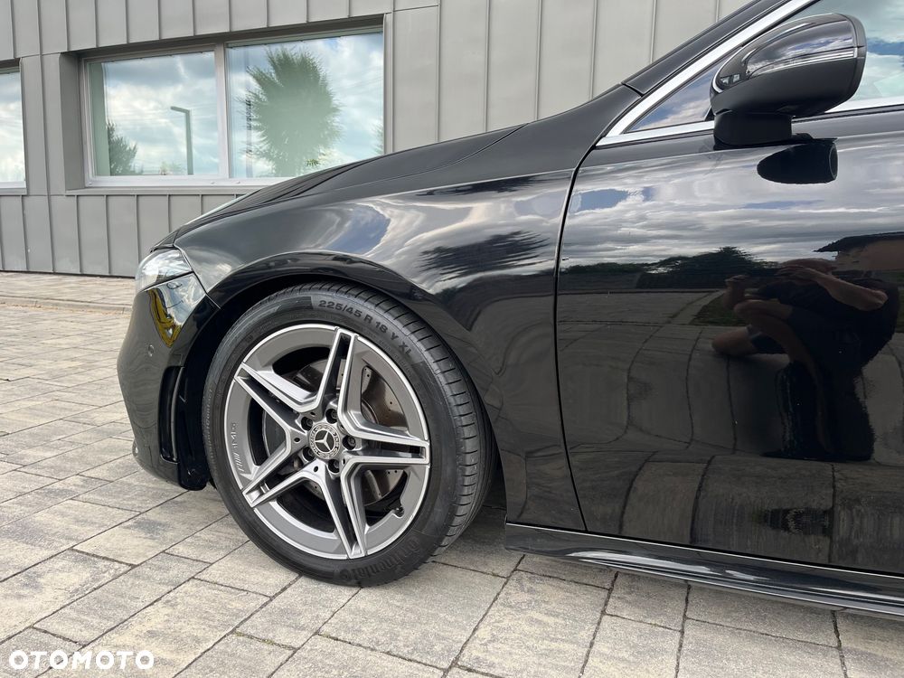Mercedes-Benz Klasa A 220 d 8G-DCT AMG Line Advanced - 39
