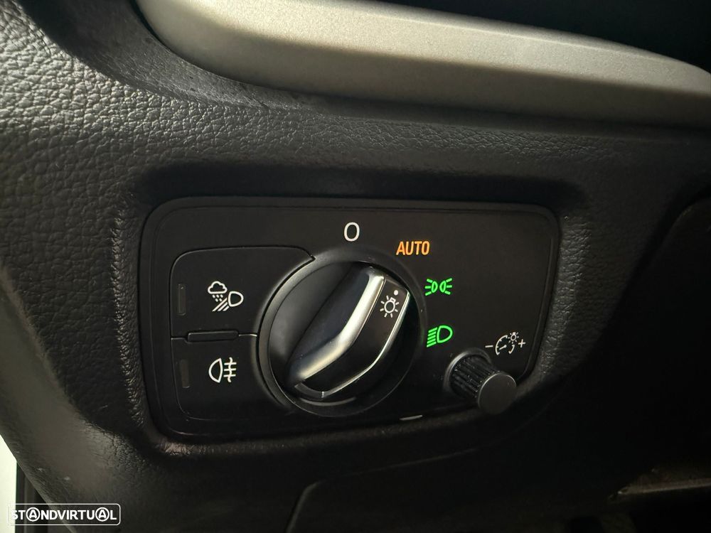 Audi A3 Limousine 1.6 TDI Sport - 24