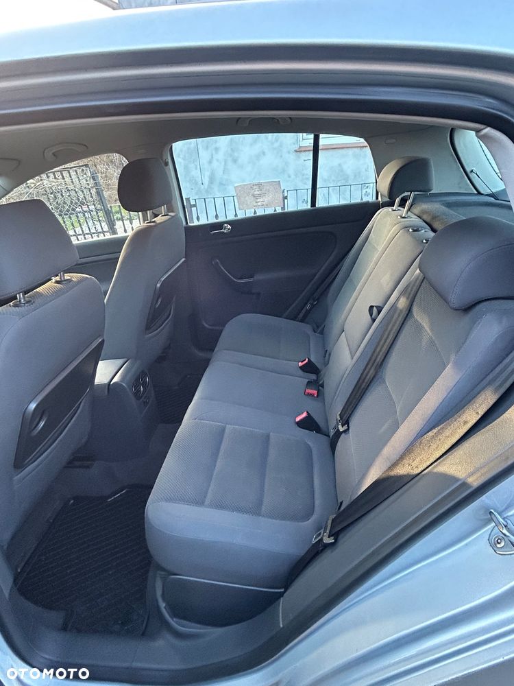 Volkswagen Golf 2.0 TDI Comfortline - 13