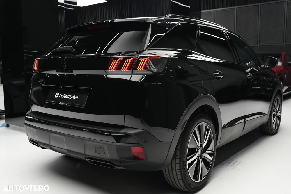 Peugeot 3008 PHEV 300 EAT8 4X4 GT - 29