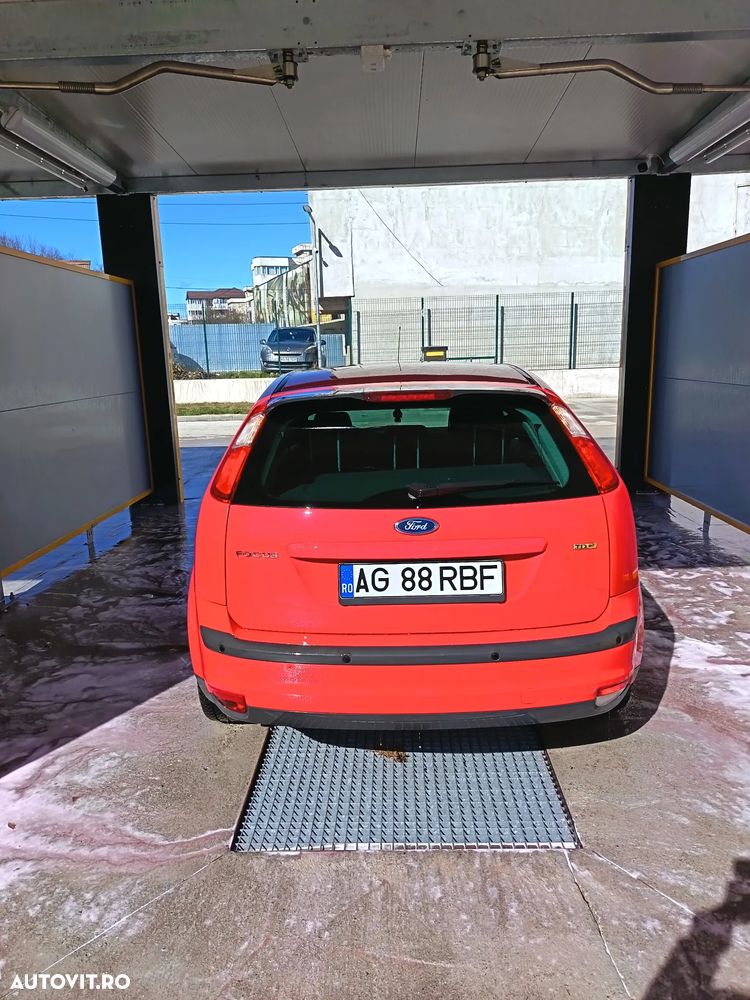 Ford Focus 1.6 TDCi Trend - 17