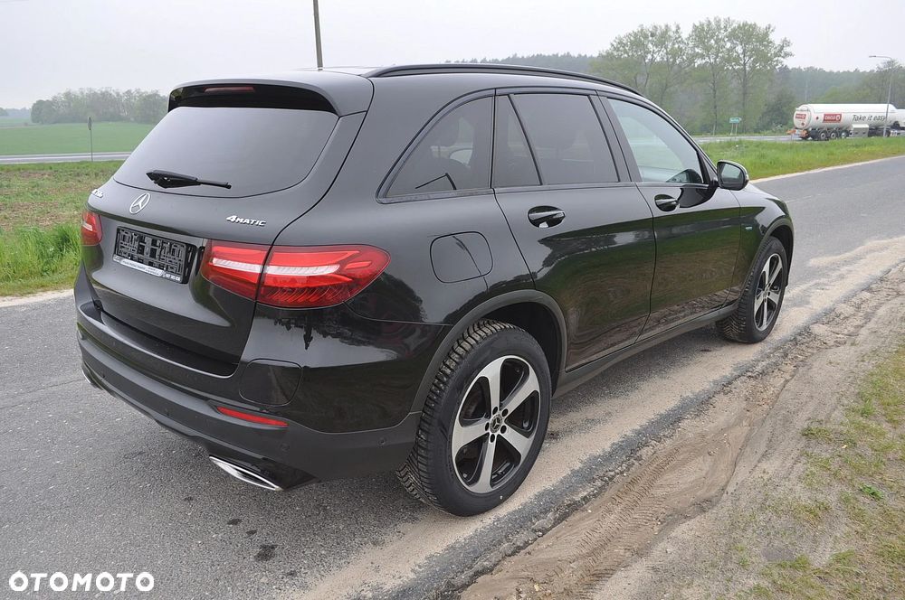 Mercedes-Benz GLC - 4
