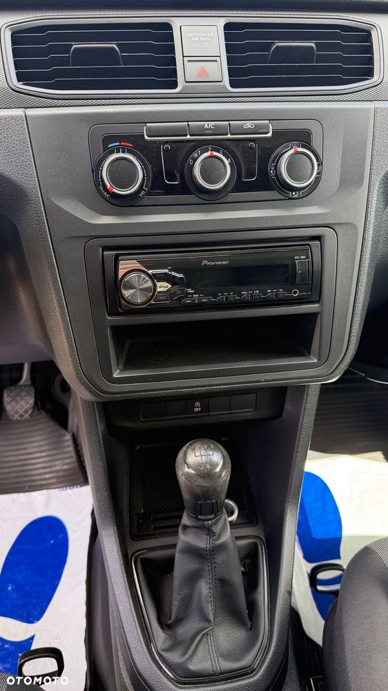 Volkswagen CADDY - 26