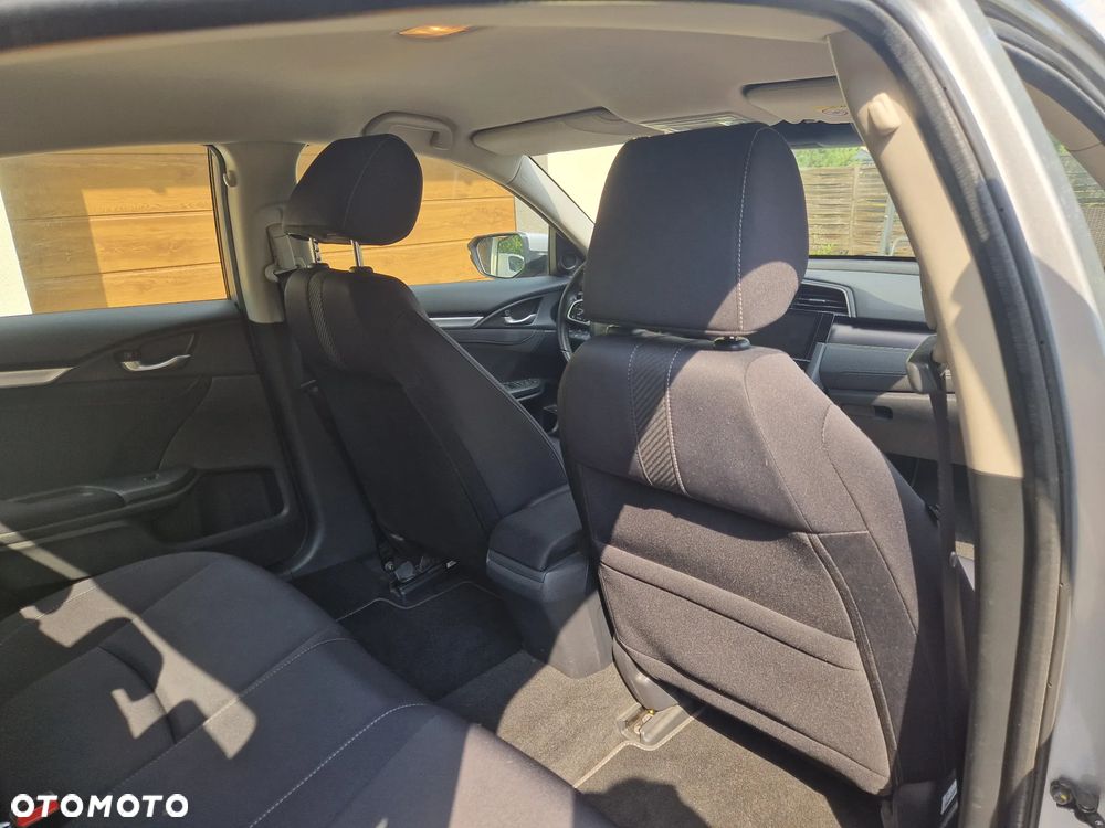Honda Civic 1.5 T Elegance - 16