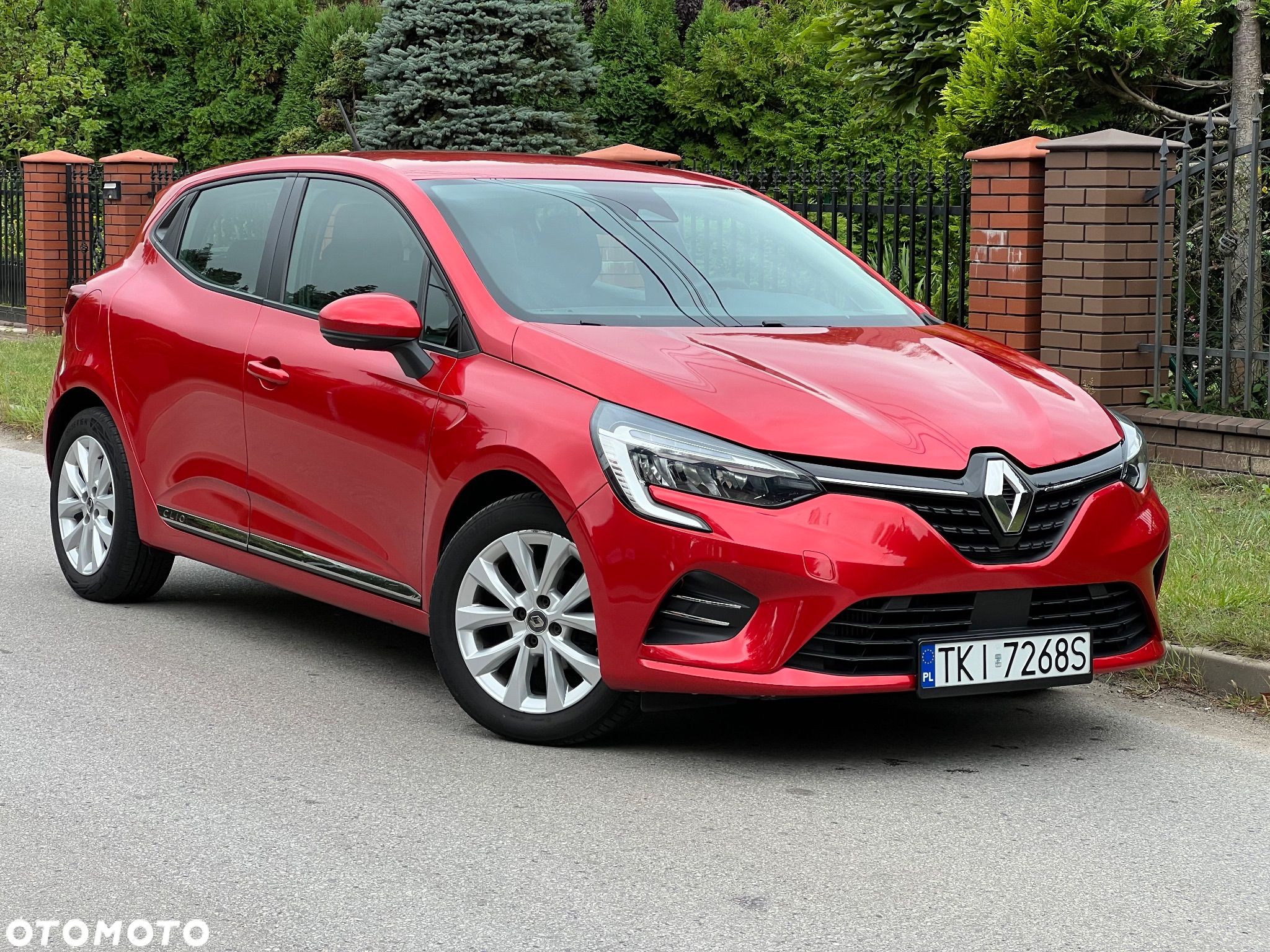 Renault Clio - 1
