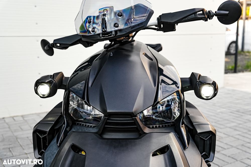 Can-Am Ryker 900 - 21