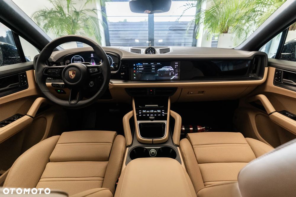 Porsche Cayenne E-Hybrid - 13