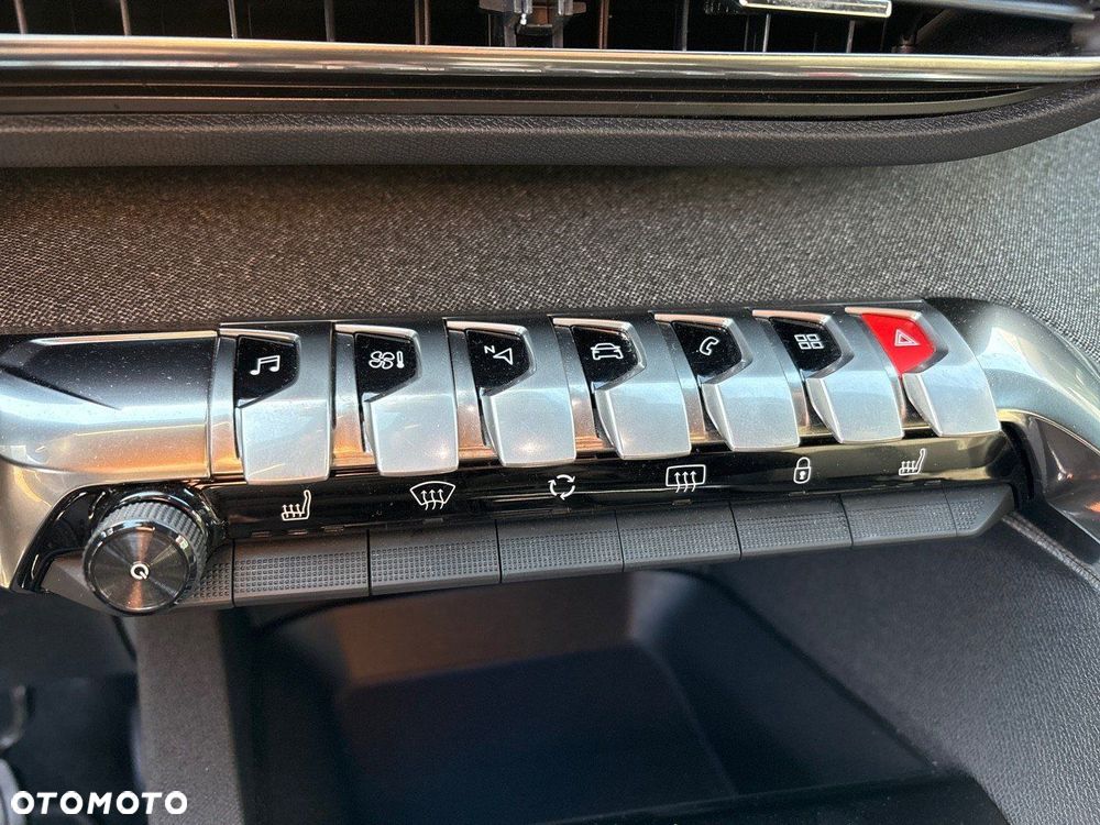 Peugeot 5008 1.5 BlueHDi Allure Pack S&S EAT8 - 18