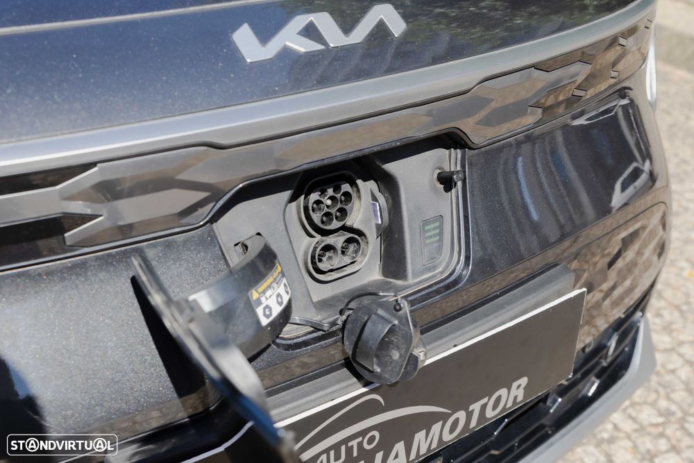 Kia Niro EV 64kWh Drive - 9
