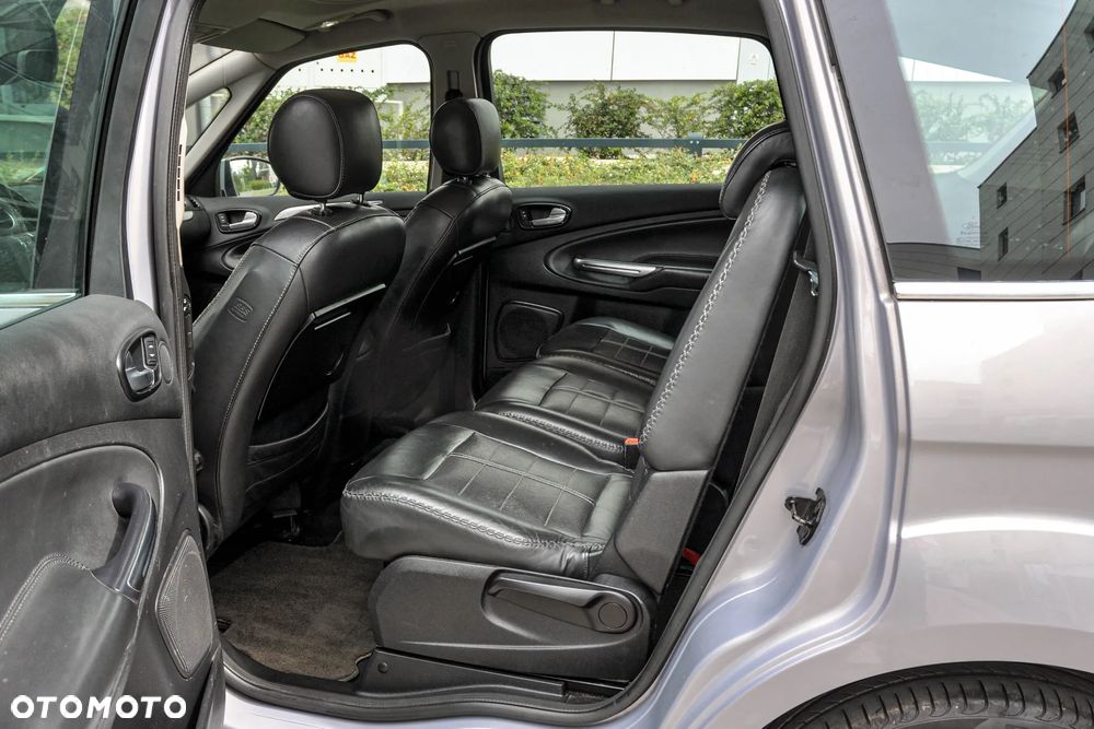 Ford S-Max 2.0 TDCi DPF Titanium - 8