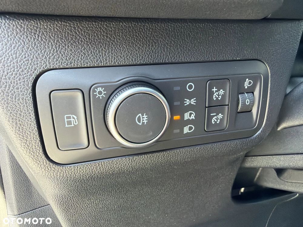 Ford Kuga 2.5 Duratec PHEV ST-LINE - 21
