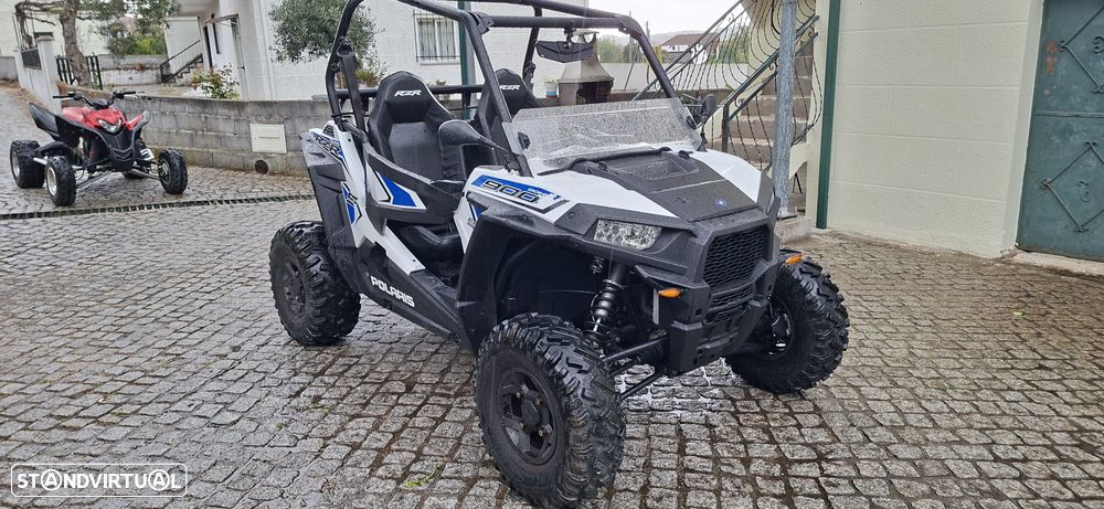 Polaris RZR 900s - 1