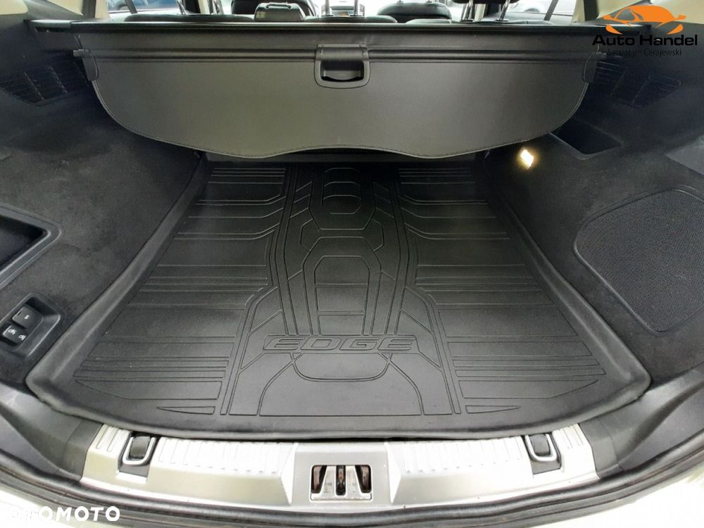 Ford Edge - 13