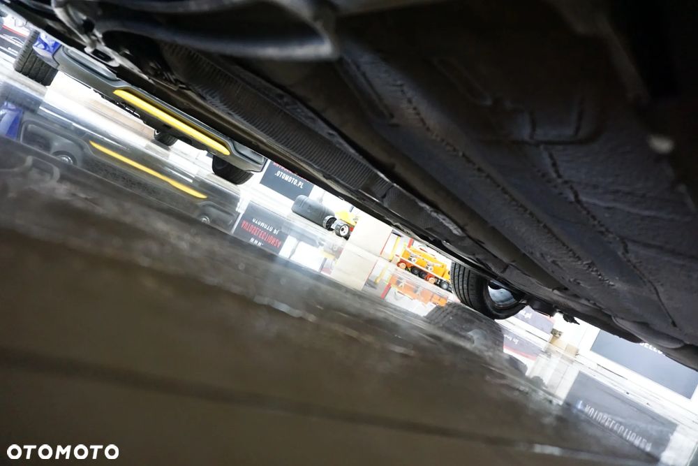Ford Grand C-MAX 1.6 TDCi Start-Stop-System Titanium - 15