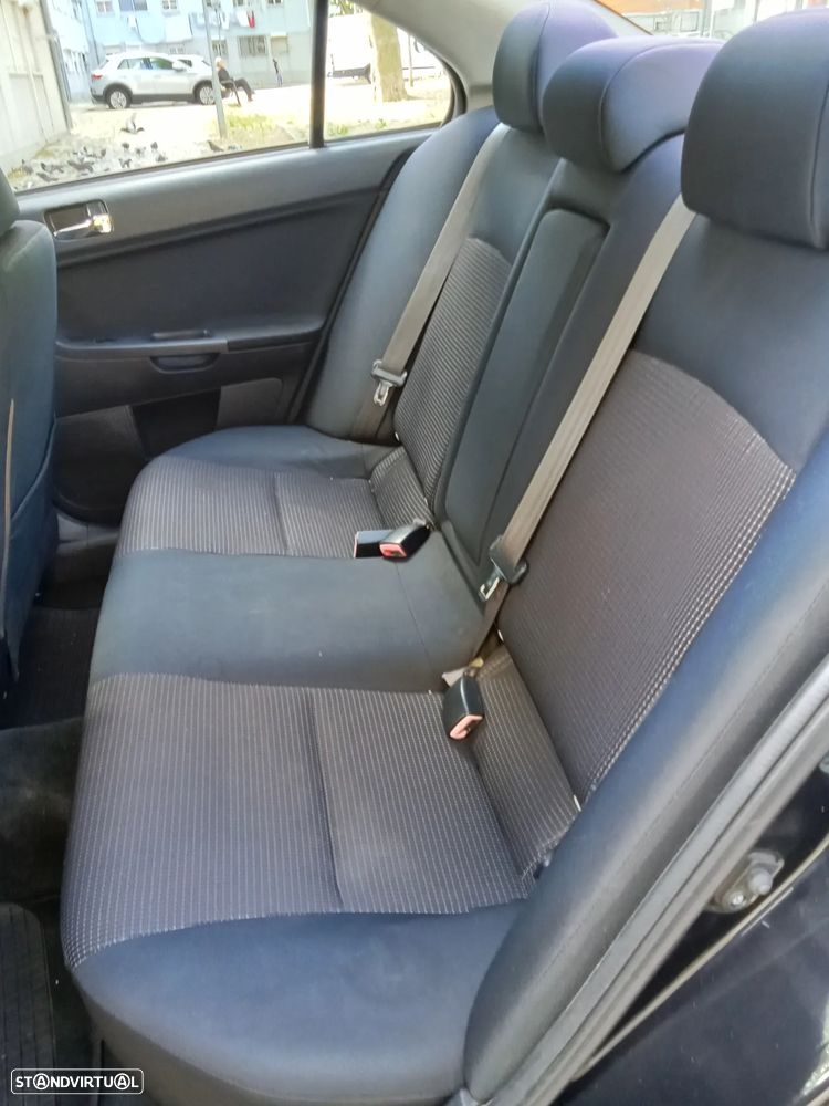 Mitsubishi Lancer 2.0 DI-D Intense + Pk Co. FPF - 11