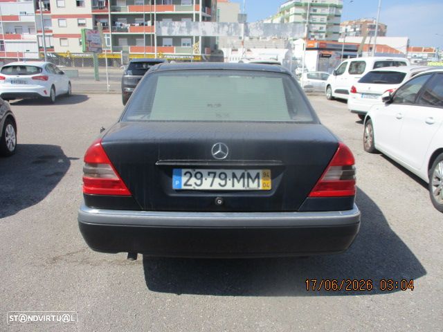Mercedes-Benz C 220 D - 4