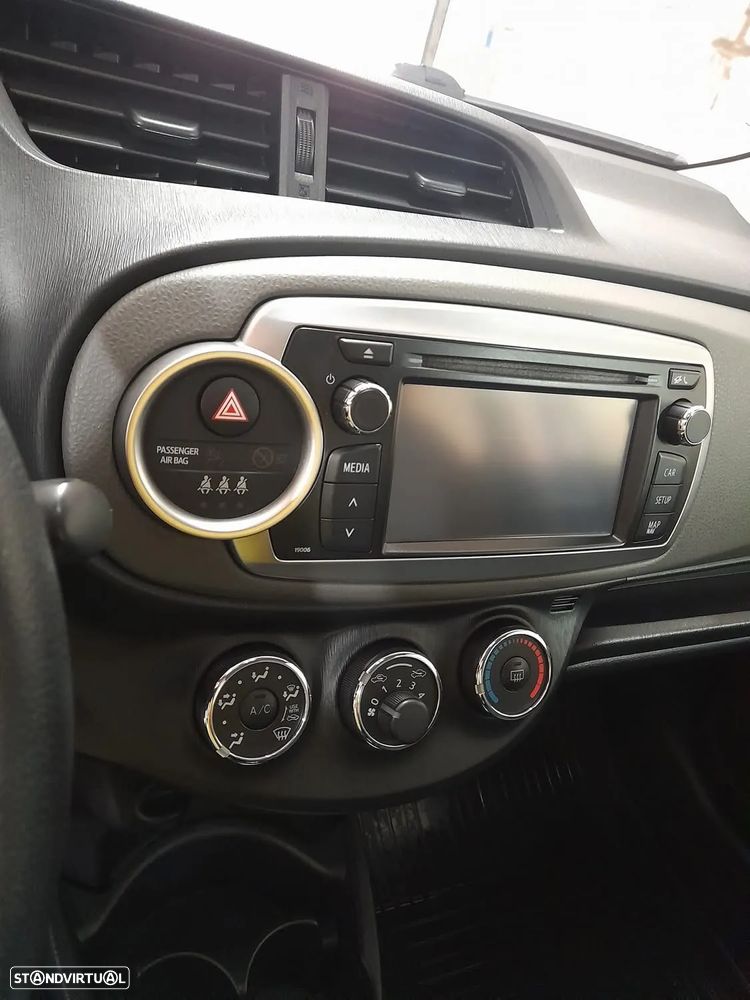 Toyota Yaris 1.0 VVT-i ACtive+AC - 15
