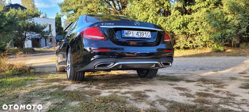Mercedes-Benz Klasa E 220 d 9G-TRONIC - 6
