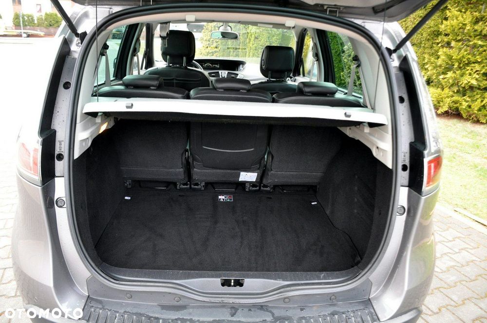 Renault Scenic - 38