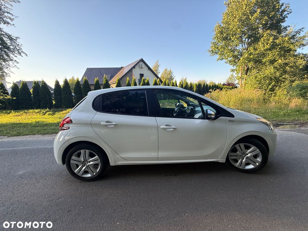 Peugeot 208 PureTech 82 Start & Stop Style - 9