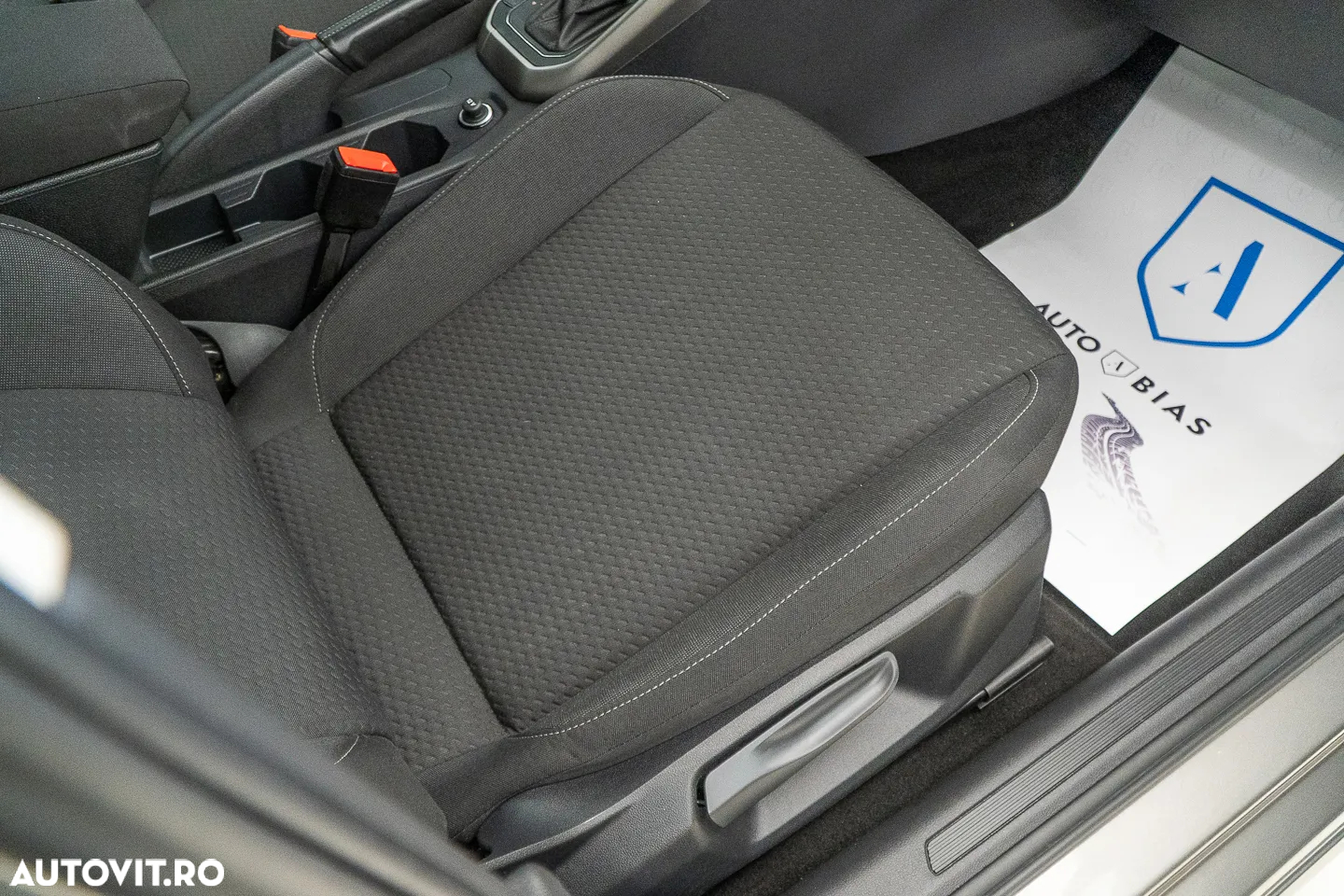 Volkswagen Polo 1.0 TSI DSG Comfortline - 36