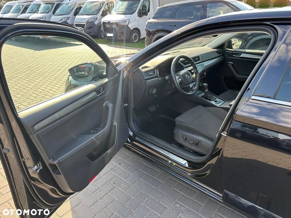 Skoda Superb 2.0 TSI Style DSG - 11