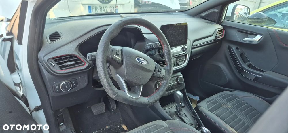 Ford Puma 1.0 EcoBoost mHEV Vivid Ruby Edition DCT - 27