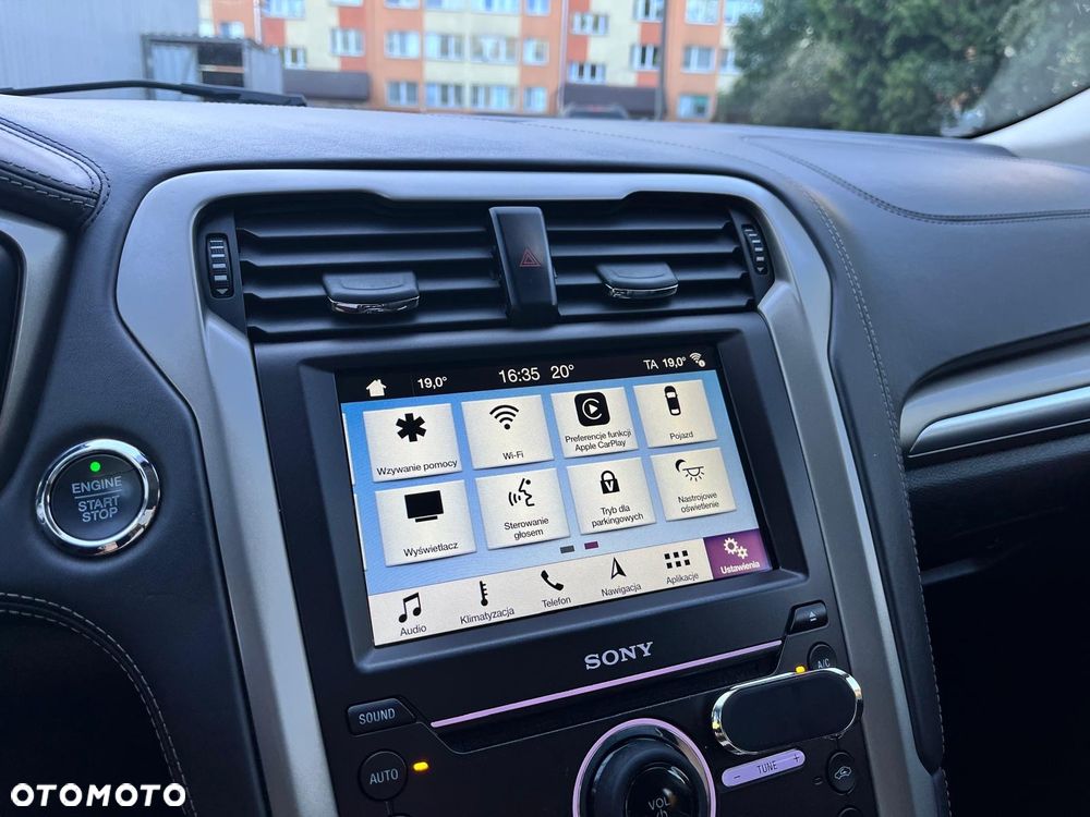 Ford Mondeo Vignale 2.0 Hybrid - 25