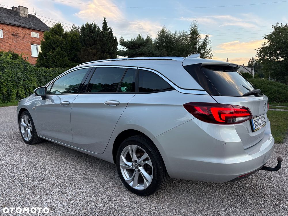 Opel Astra 1.4 T Elite S&S - 4
