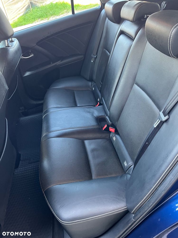 Toyota Avensis 2.0 D-4D Prestige - 8