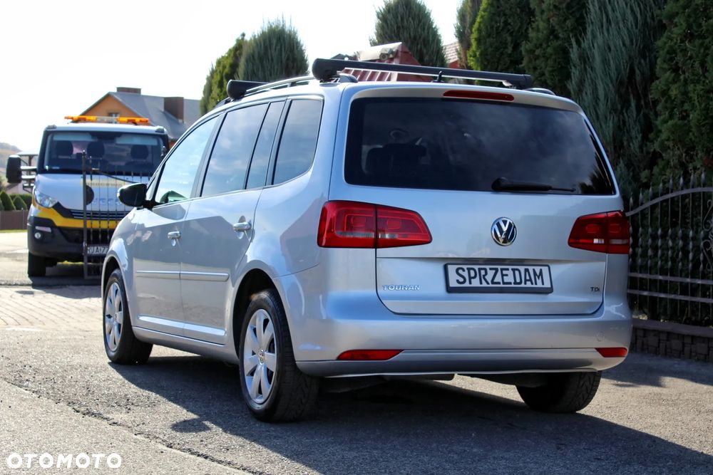 Volkswagen Touran 1.6 TDI DPF Comfortline - 11