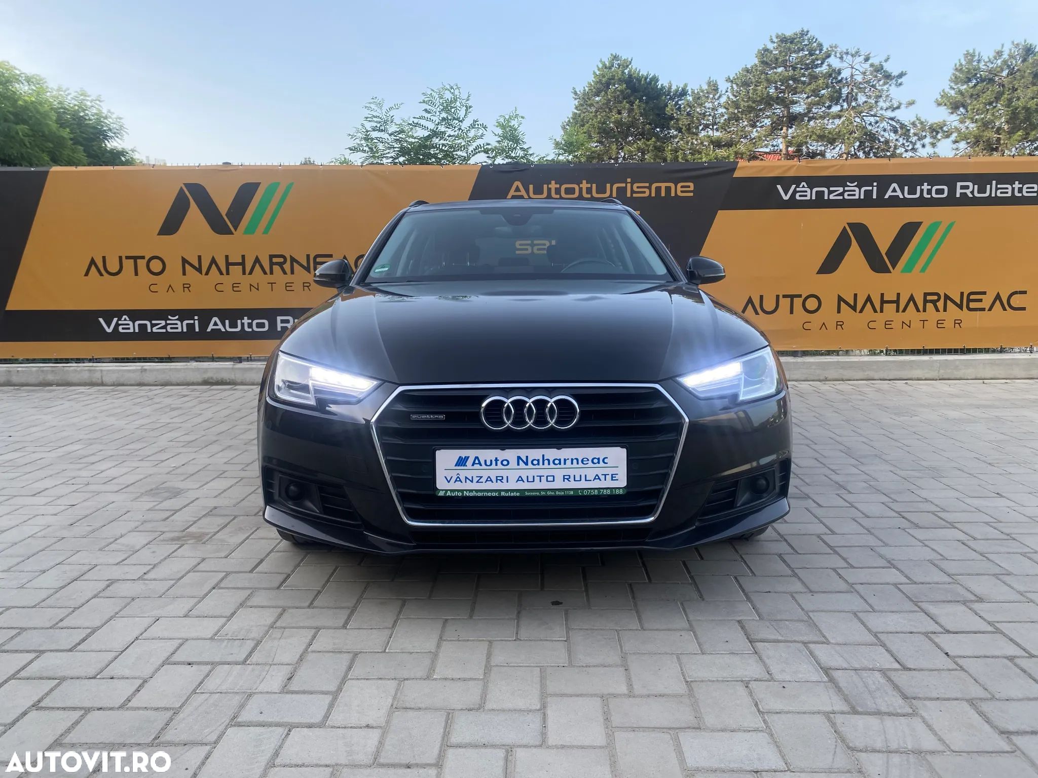 Audi A4 Avant 2.0 TDI quattro Stronic - 1