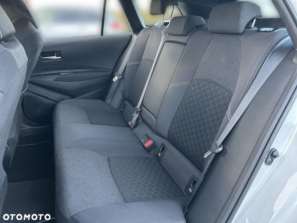 Toyota Corolla 1.8 Hybrid Comfort - 25