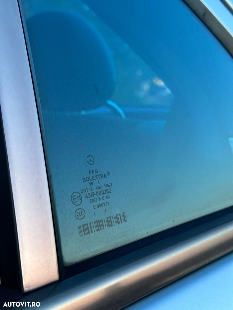 Mercedes-Benz E - 31