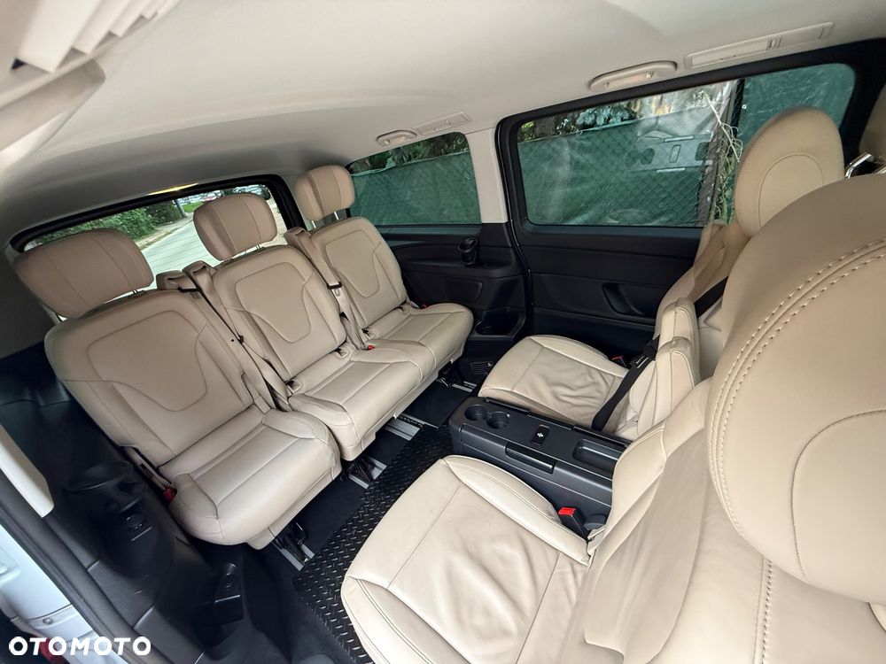 Mercedes-Benz Klasa V 250 d 4-Matic 7G-Tronic (długi) - 5