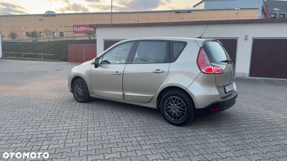 Renault Scenic 1.6 16V 110 Xmod Paris - 6