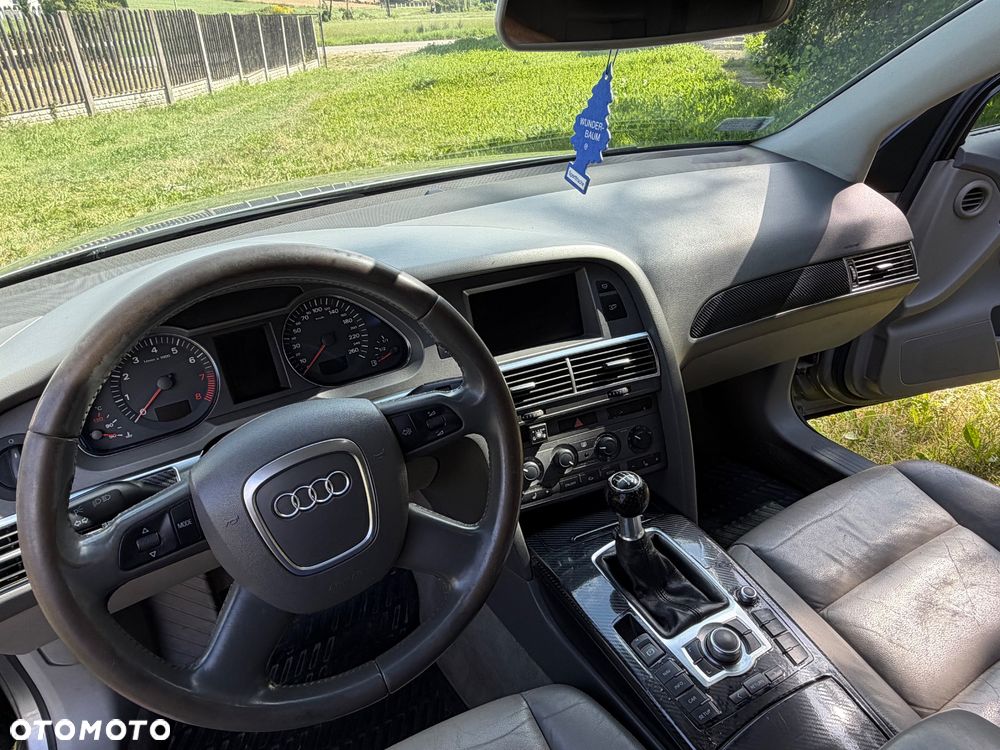 Audi A6 Limousine 2.4 - 22