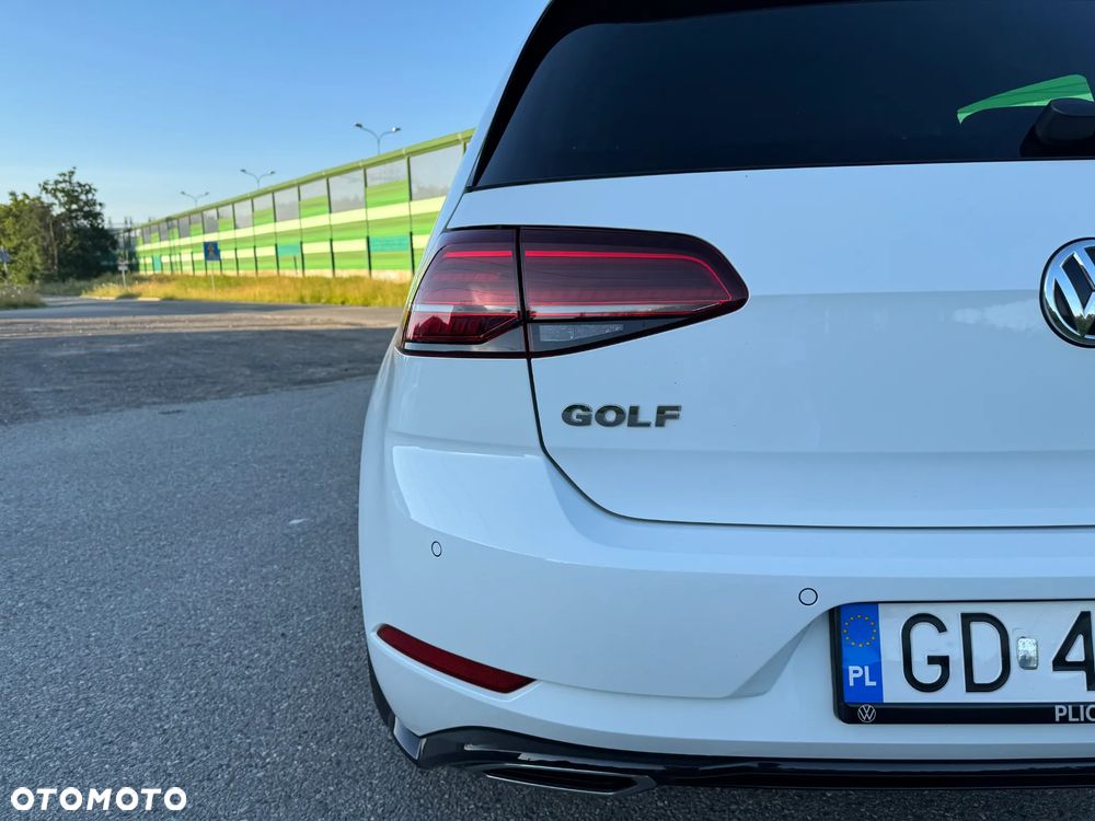 Volkswagen Golf - 20