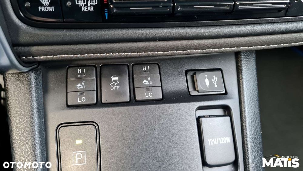 Toyota Auris - 26