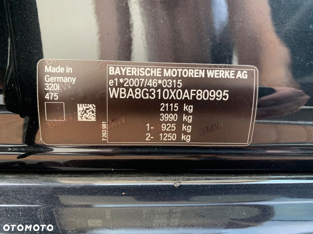 BMW Seria 3 320i Advantage - 21