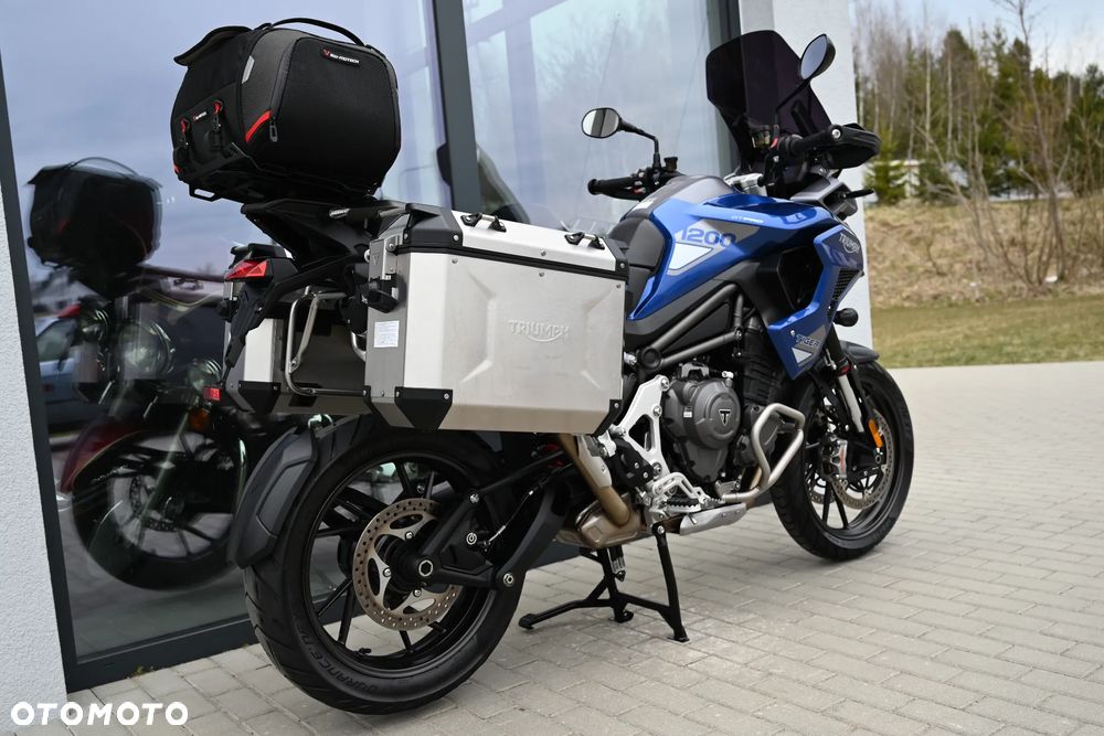 Triumph Tiger - 40