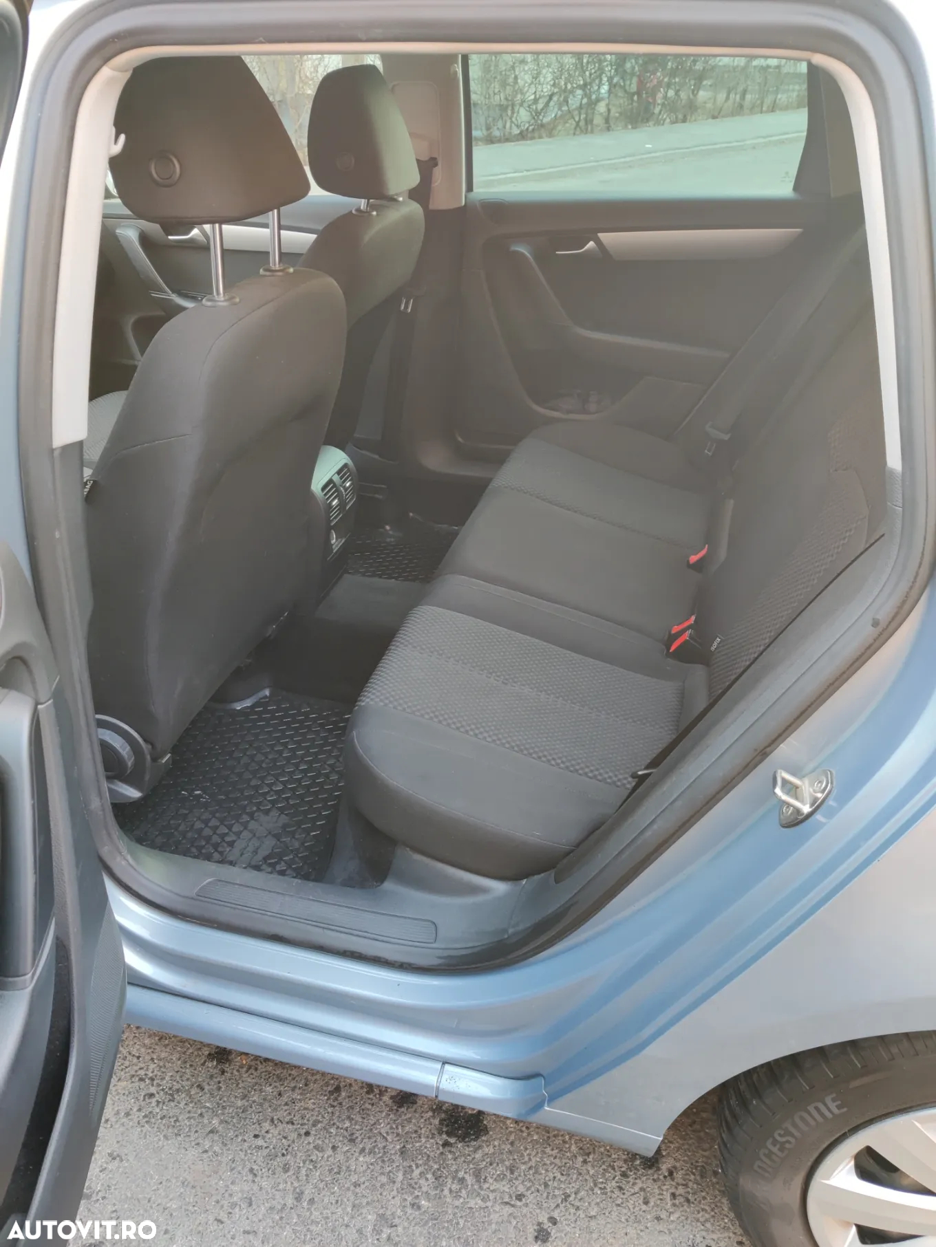 Volkswagen Passat - 14