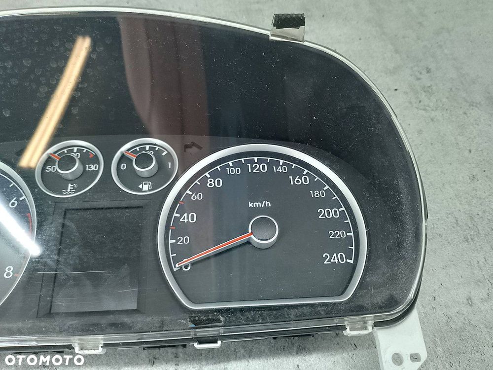 LICZNIK HYUNDAI I30 I 84003-2R030 1.4 CVVT - 3