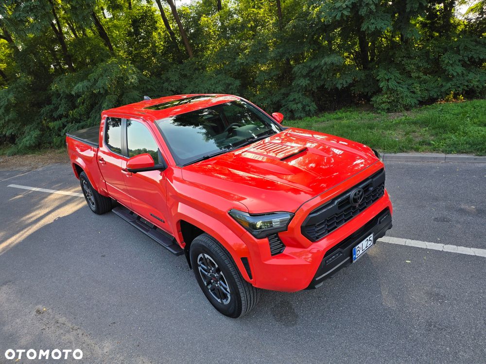 Toyota Tacoma - 20