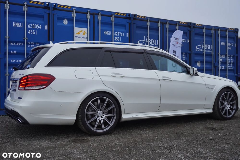 Mercedes-Benz Klasa E 63 AMG 4Matic AMG Speedshift MCT - 29