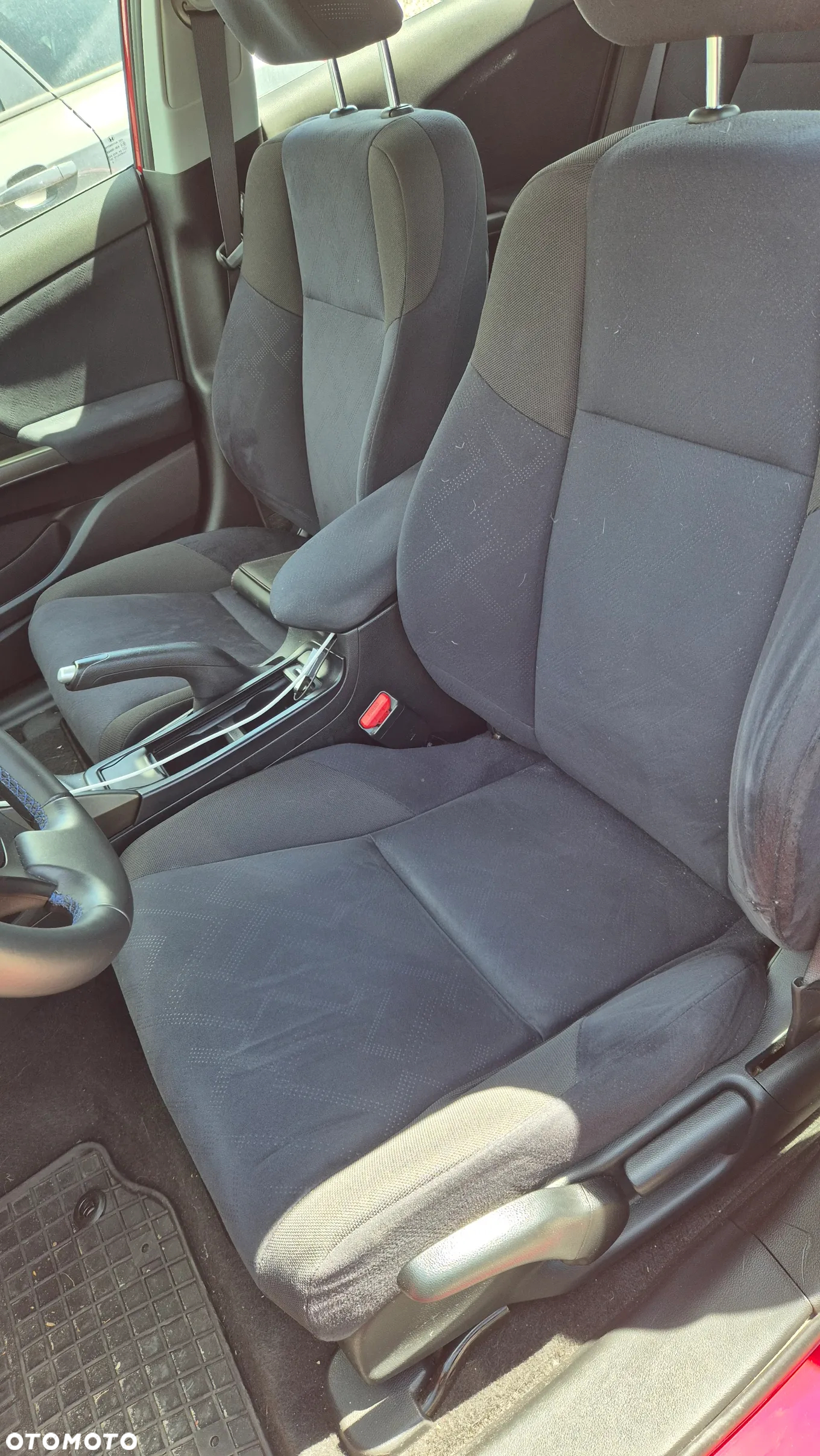Honda Civic 1.8 i-VTEC Sport - 9