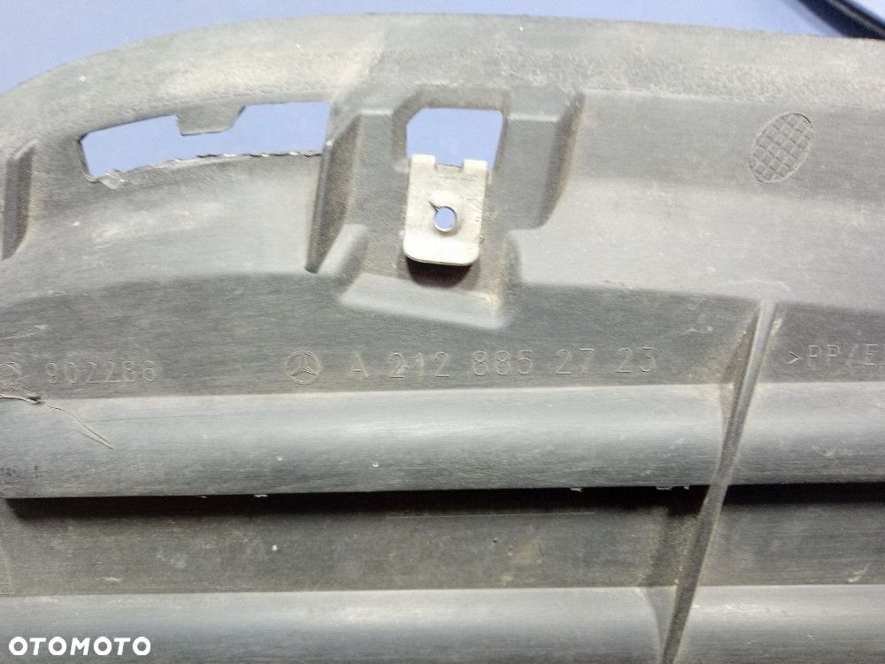 MERCEDES E KLASA W212 LIFT KRATKA ATRAPA ZDERZAKA LEWY PRZÓD A2128852723 - 5